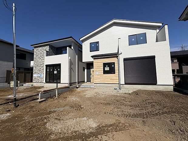 【前面道路】車の通行が少ないので、静かな住環境を維持することができます。