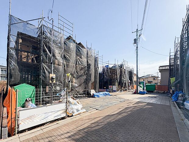 【前面道路】車の通行が少ないので、静かな住環境を維持することができます。