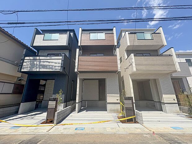 【外観】こちらの物件が少しでも気になるようでしたら、お気軽にお問合せください。人生でいちばん大きなお買い物ですので、ゆっくりご見学ください。ネット上の画像と実際の見学では、リアル感がまるで違…