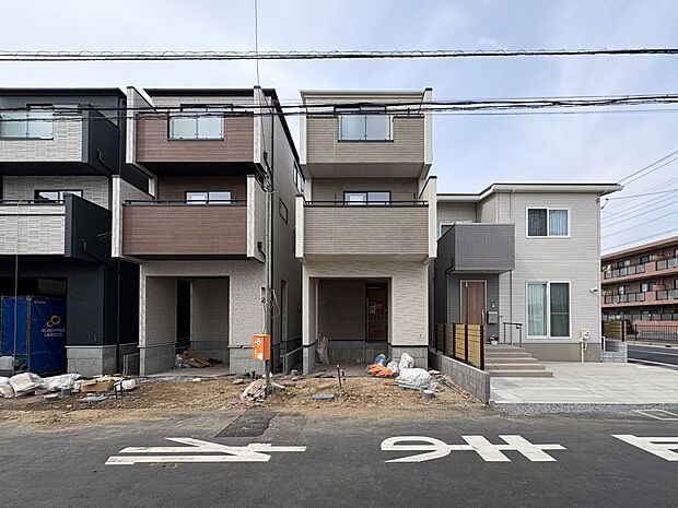 【外観】こちらの物件が少しでも気になるようでしたら、お気軽にお問合せください。人生でいちばん大きなお買い物ですので、ゆっくりご見学ください。ネット上の画像と実際の見学では、リアル感がまるで違…