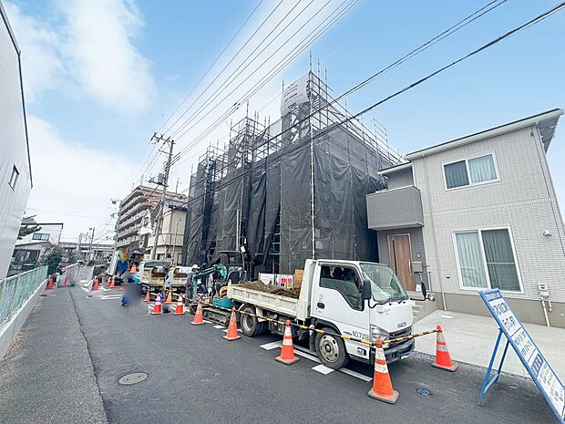 【外観】こちらの物件が少しでも気になるようでしたら、お気軽にお問合せください。人生でいちばん大きなお買い物ですので、ゆっくりご見学ください。ネット上の画像と実際の見学では、リアル感がまるで違…