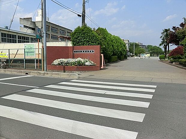 小学校 480m 泰平小学校((北区今羽町の保育園。「楽しく元気に遊ぶ子」「あいさつのできる子」「思いやりのある子」が保育目標です。付近には泰平小学校や幾つかの公園があります。))