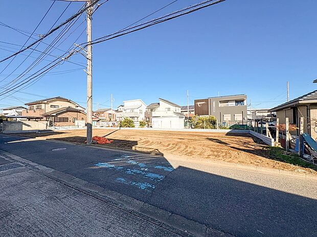 こちらの物件が少しでも気になるようでしたら、お気軽にお問合せください。人生でいちばん大きなお買い物ですので、ゆっくりご見学ください。ネット上の画像と実際の見学では、リアル感がまるで違います。…