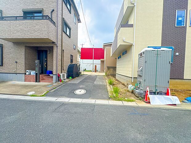 【外観】陽当りや通風性など各所に施された工夫で住みやすさを実現。部屋の大きさや周辺環境・街並など、資料には掲載していない情報が現地にはたくさんございます。是非ご確認下さい。