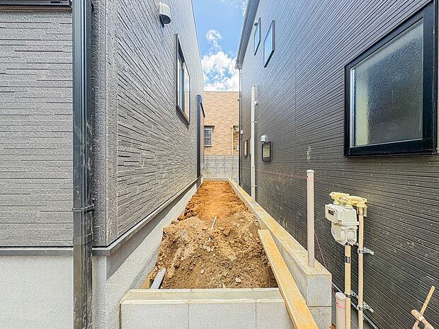 こちらの物件が少しでも気になるようでしたら、お気軽にお問合せください。人生でいちばん大きなお買い物ですので、ゆっくりご見学ください。ネット上の画像と実際の見学では、リアル感がまるで違います。…