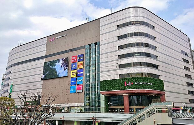 ショッピングセンター 1400m ららテラス川口