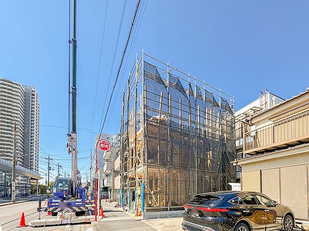 2号棟【外観】こちらの物件に少しでもご興味がありましたら、お気軽にお電話下さい。ネット上で「見えない物」「わからない事」でも、実際にご見学いただくことで、手に取るようにおわかりいただけるはず…