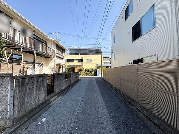 【現地土地写真】周辺環境・街並など、資料には掲載していない情報が現地にはたくさんございます。是非現地をご確認下さい。