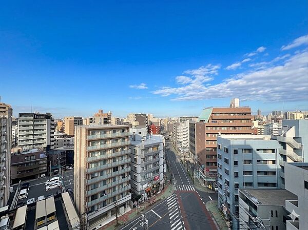 【眺望】眺望や窓からの景色が良いと、家で過ごす時間も快適です。
