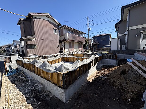 【外観】こちらの物件が少しでも気になるようでしたら、お気軽にお問合せください。人生でいちばん大きなお買い物ですので、ゆっくりご見学ください。ネット上の画像と実際の見学では、リアル感がまるで違…