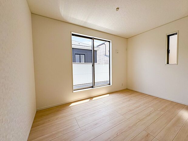 【寝室洋室6.0帖】充実した生活は伸びやかな居室空間から始まります。快適に・伸びやかに。心の潤いを求める方々へ。