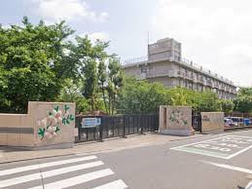 小学校 1100m さいたま市立善前小学校(さいたま市立善前小学校　徒歩16分)