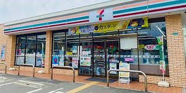 その他環境写真 750m セブン-イレブン 上尾西宮下店(セブン-イレブン 上尾西宮下店 徒歩10分)