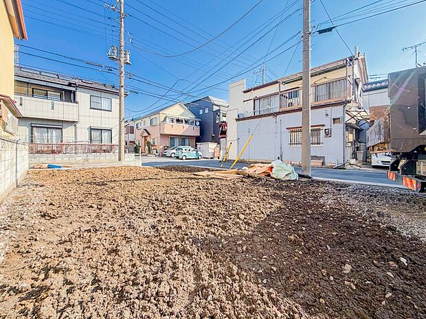 【現地土地】陽当りや通風性など各所に施された工夫で住みやすさを実現。周辺環境・街並など、資料には掲載していない情報が現地にはたくさんございます。是非ご確認下さい。