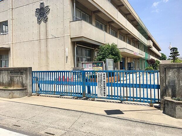 小学校 560m 上尾市立大谷小学校