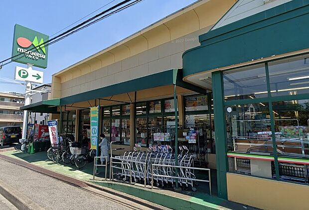 スーパー 950m マルエツ上青木店(新鮮な野菜、果物、お肉、お魚。毎日、新鮮。毎日、初々しい。野菜をはじめ、さまざまな食が新鮮食べごろ。私たちは鮮度がいのちと考え、常にフレッシュな食品を豊…