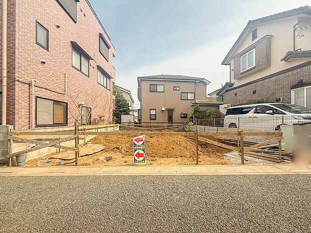 【外観】こちらの物件が少しでも気になるようでしたら、お気軽にお問合せください。人生でいちばん大きなお買い物ですので、ゆっくりご見学ください。ネット上の画像と実際の見学では、リアル感がまるで違…