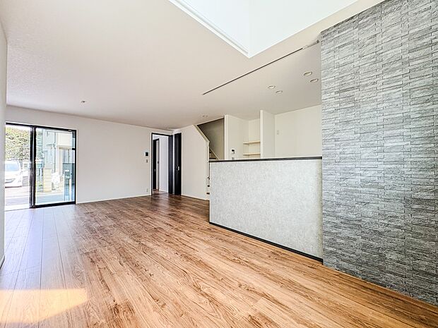 【Living-dining-リビングダイニング】流行に左右されず、将来にわたって価値が継続する「上質」な佇まい。