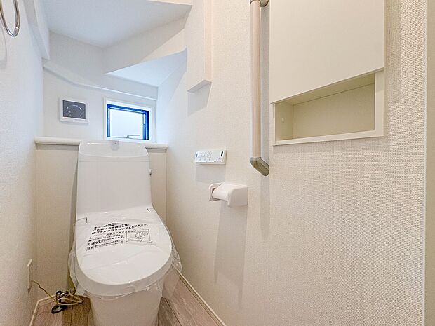 2号棟【トイレ】いつも清潔なスペースであってほしいのが毎日使うトイレです。掃除がしやすいのはもちろん、落ち着けるスペースとして機能することも大切です。