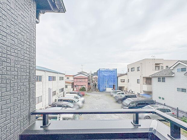 2号棟【眺望】周りには高い建物がございません。