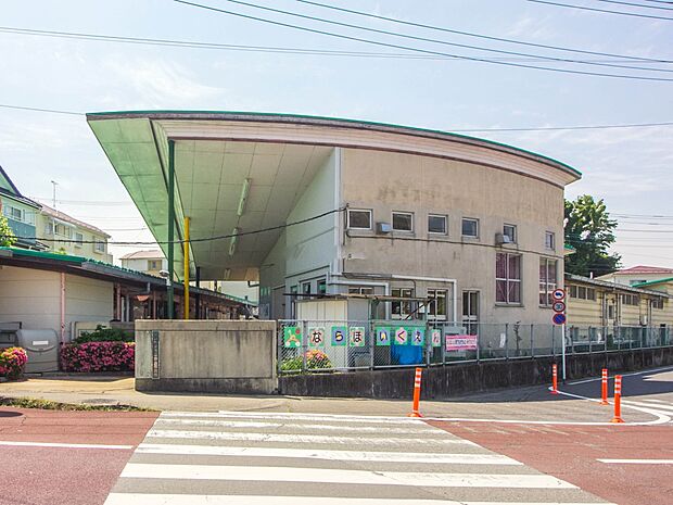 幼稚園・保育園 800m 奈良保育園800m11分
