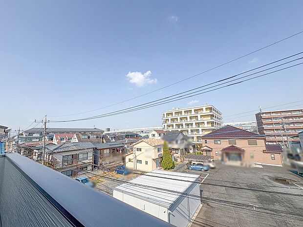 【眺望】眺望や窓からの景色が良いと、家で過ごす時間も快適です。