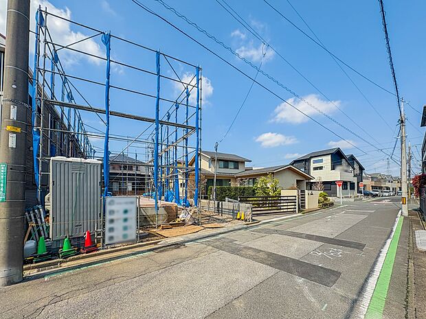 【外観】家族の温かさと陽光の暖かさ、楽しい毎日と明るい未来を予感させる「空間が織り成すひとつ先の住み心地」を演出します。