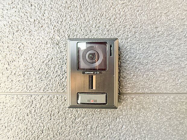 【TVモニター付インターホン】不在時の来訪者を録画でき犯罪抑止効果も期待できます
