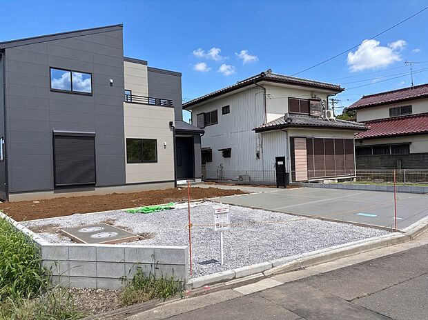 【外観】こちらの物件が少しでも気になるようでしたら、お気軽にお問合せください。人生でいちばん大きなお買い物ですので、ゆっくりご見学ください。ネット上の画像と実際の見学では、リアル感がまるで違…