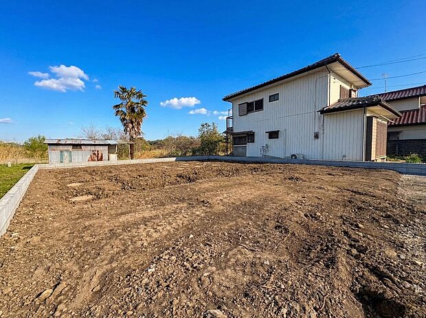 【外観】こちらの物件が少しでも気になるようでしたら、お気軽にお問合せください。人生でいちばん大きなお買い物ですので、ゆっくりご見学ください。ネット上の画像と実際の見学では、リアル感がまるで違…