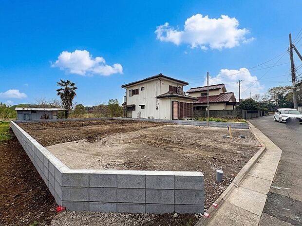 【外観】陽当りや通風性など各所に施された工夫で住みやすさを実現。部屋の大きさや周辺環境・街並など、資料には掲載していない情報が現地にはたくさんございます。是非ご確認下さい。