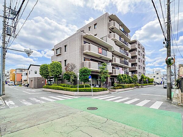 【前面道路】家の良し悪しだけでなく周辺環境も重要なポイント。
