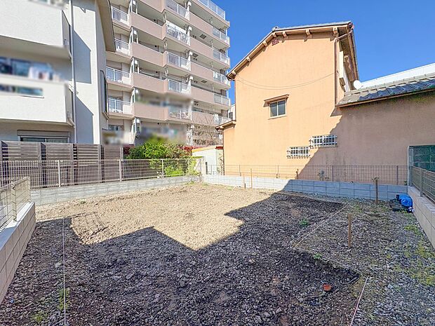 【現地土地写真】周辺環境・街並など、資料には掲載していない情報が現地にはたくさんございます。是非現地をご確認下さい。