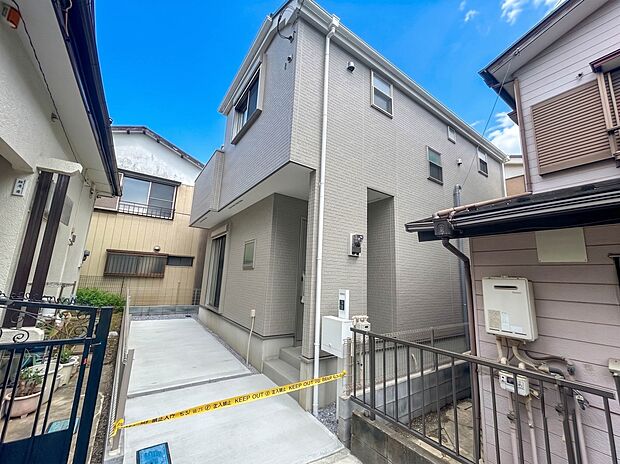 【外観】家の良し悪しだけでなく周辺環境も重要なポイント。