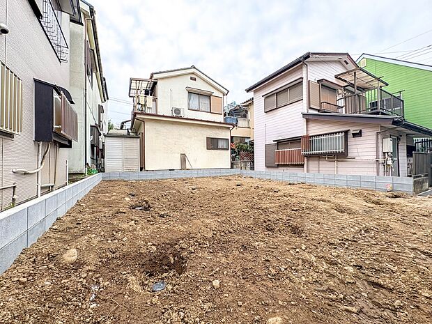 【外観】家の良し悪しだけでなく周辺環境も重要なポイント。