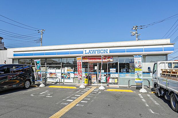 その他環境写真 607m ローソン上尾瓦葺店