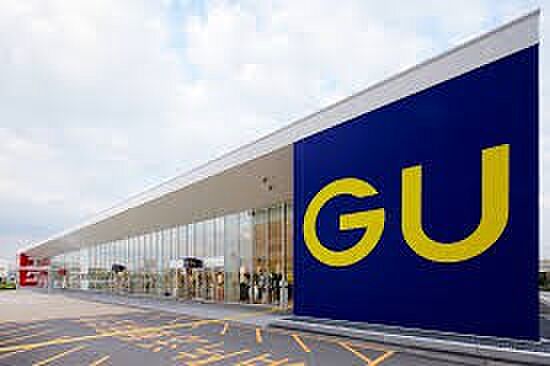 ショッピングセンター 759m ジーユーイオンモール浦和美園店