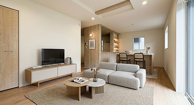 【LDK 18帖】シンプルなデザインの家は風情がある。住む人のこだわりを感じる。*AIにより家具を配置しております。家具等は付帯しません