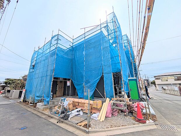 家は一生のお買物。自分ならではの家族ならではの、家にしたい。書斎を設ける。子どものプレイングルームを設ける。趣味のオーディオルームを設置する。夢を追うオンリーワンの家です。