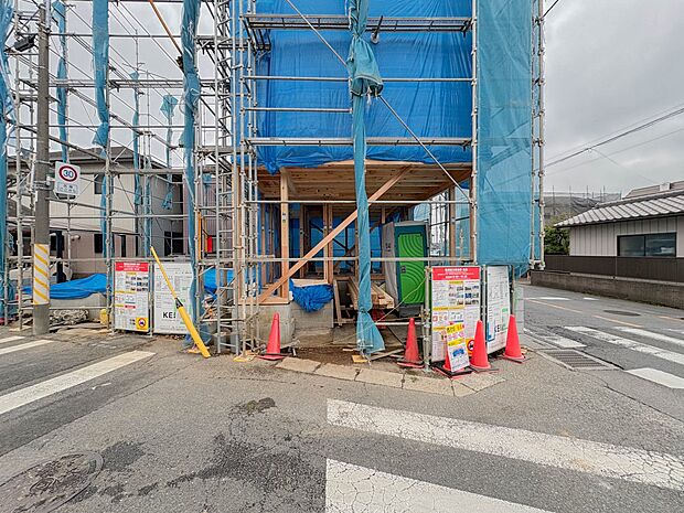 こちらの物件が少しでも気になるようでしたら、お気軽にお問合せください。人生でいちばん大きなお買い物ですので、ゆっくりご見学ください。ネット上の画像と実際の見学では、リアル感がまるで違います。…