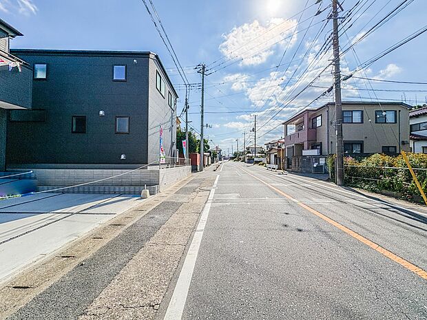 【前面道路約9m】家の良し悪しだけでなく周辺環境も重要なポイント。