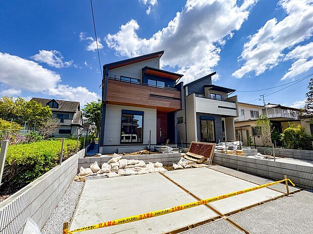 【外観】陽当りや通風性など各所に施された工夫で住みやすさを実現。部屋の大きさや周辺環境・街並など、資料には掲載していない情報が現地にはたくさんございます。是非ご確認下さい。