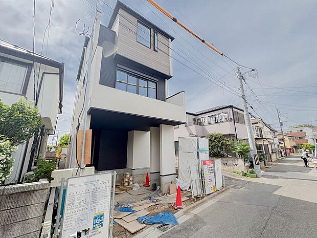 【ぜひ現地をご確認下さい】陽当りや通風性など各所に施された工夫で住みやすさを実現。部屋の大きさや周辺環境・街並など、資料には掲載していない情報が現地にはたくさんございます。是非ご確認下さい。…