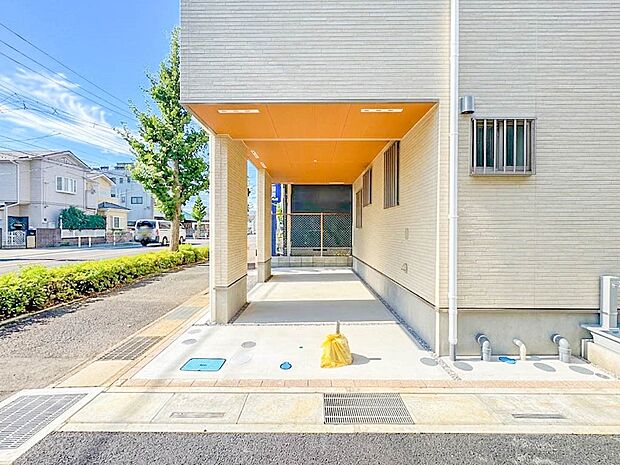 6号棟【駐車場】ゆったりとした駐車スペースを確保。