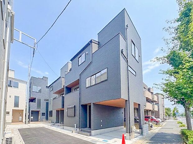 【外観】陽当りや通風性など各所に施された工夫で住みやすさを実現。部屋の大きさや周辺環境・街並など、資料には掲載していない情報が現地にはたくさんございます。是非ご確認下さい。