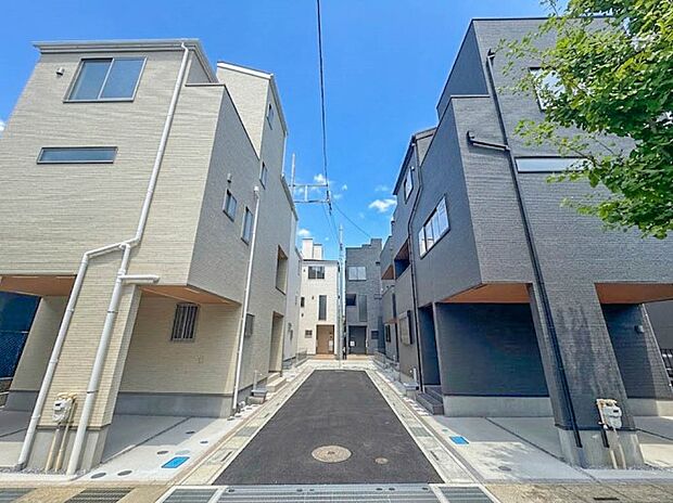 【外観】陽当りや通風性など各所に施された工夫で住みやすさを実現。部屋の大きさや周辺環境・街並など、資料には掲載していない情報が現地にはたくさんございます。是非ご確認下さい。