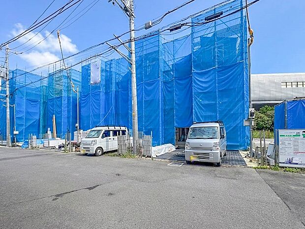 【外観】ここから始まる「日常」はご家族にとってかけがえのない時間となります。少しでも豊かに、快適に。そんな想いから本邸宅は生まれました。　
