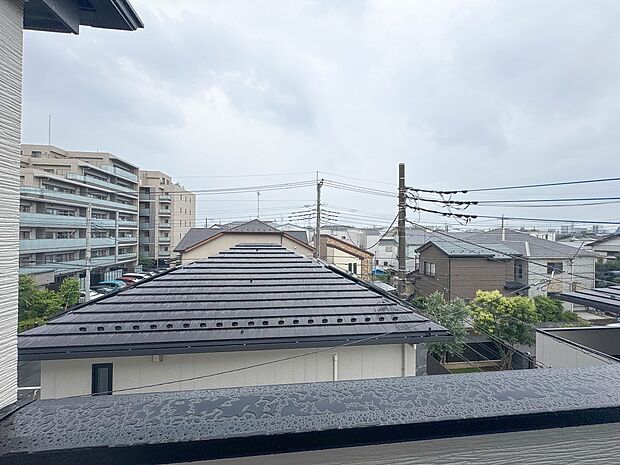 1号棟【眺望】眺望や窓からの景色が良いと、家で過ごす時間も快適です。