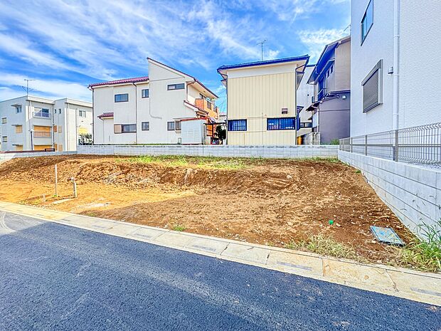 4号棟【外観】モデル棟のご案内も可能です。ぜひ、現地と近隣の施工例を御見学ください。