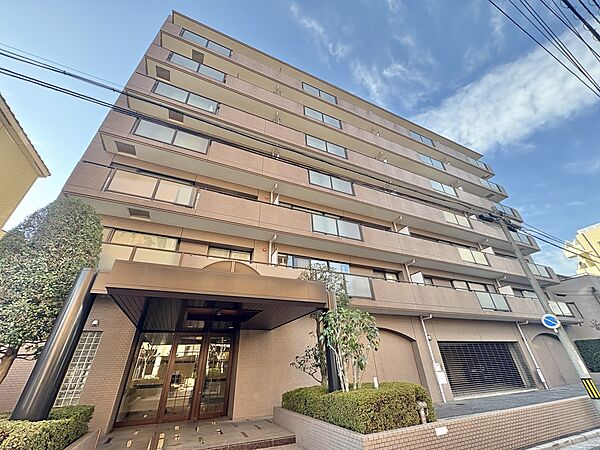 【外観】陽当りや通風性など各所に施された工夫で住みやすさを実現。部屋の大きさや周辺環境・街並など、資料には掲載していない情報が現地にはたくさんございます。是非ご確認下さい。